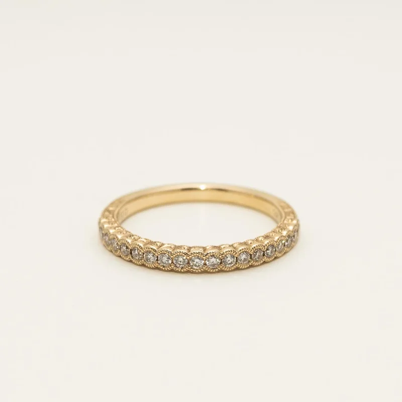 Diamond Band in 14kt Yellow Gold (1/4ct tw)