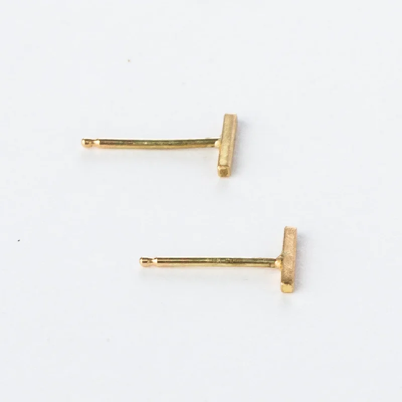 18K Tiny Bar Studs