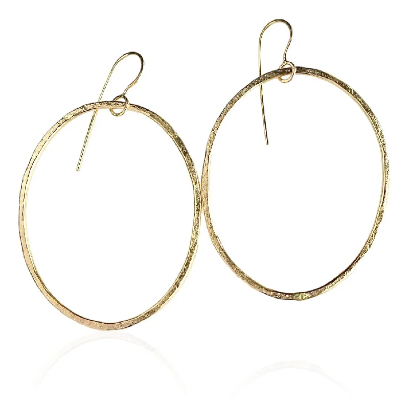 Happy Hoop Earrings / Oval