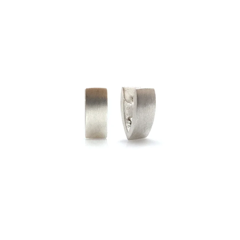 Wide 'V' Silver Hoops, Short