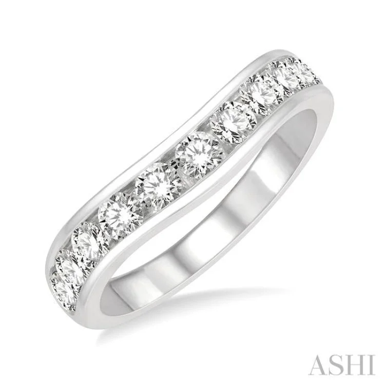 1 Ctw Round Cut Diamond Inlay Wedding Band in 14K White Gold