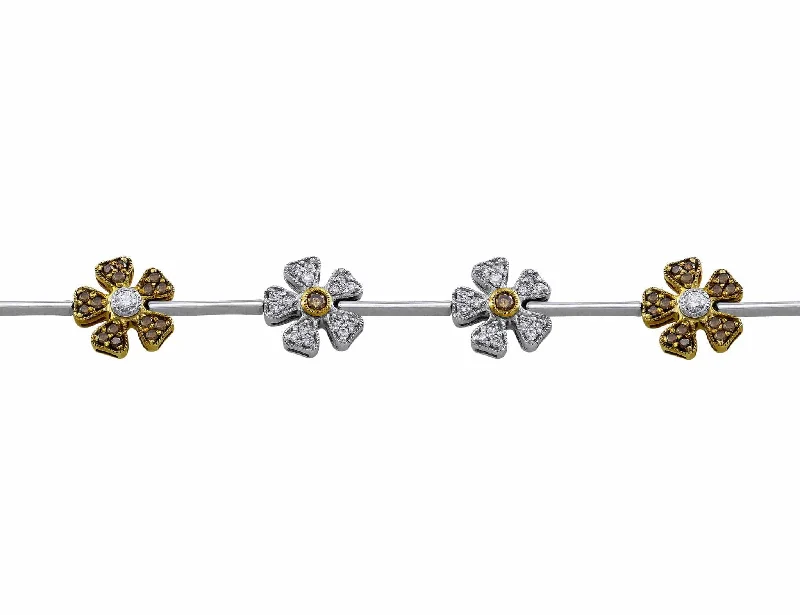 18kt White Gold Flower Diamond Bracelet