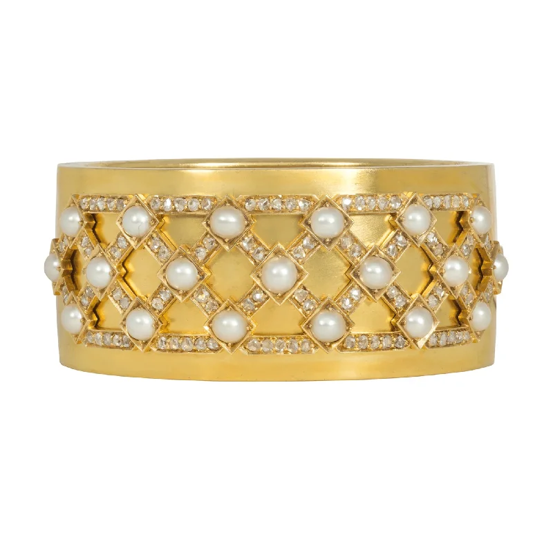 Victorian 15KT Yellow Gold Diamond & Pearl Bracelet